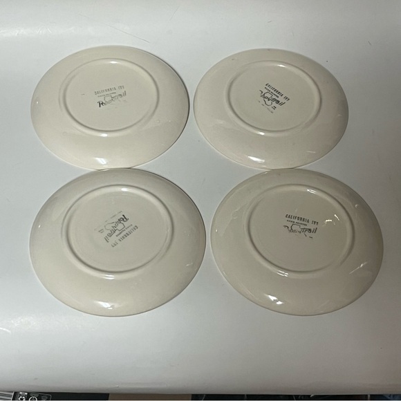 Metlox Poppytrail California Ivy 6.5" Bread and Butter Plates - Picture 7 of 9